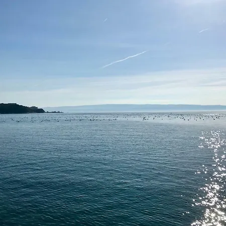 The L Place By Right Place Lejlighed